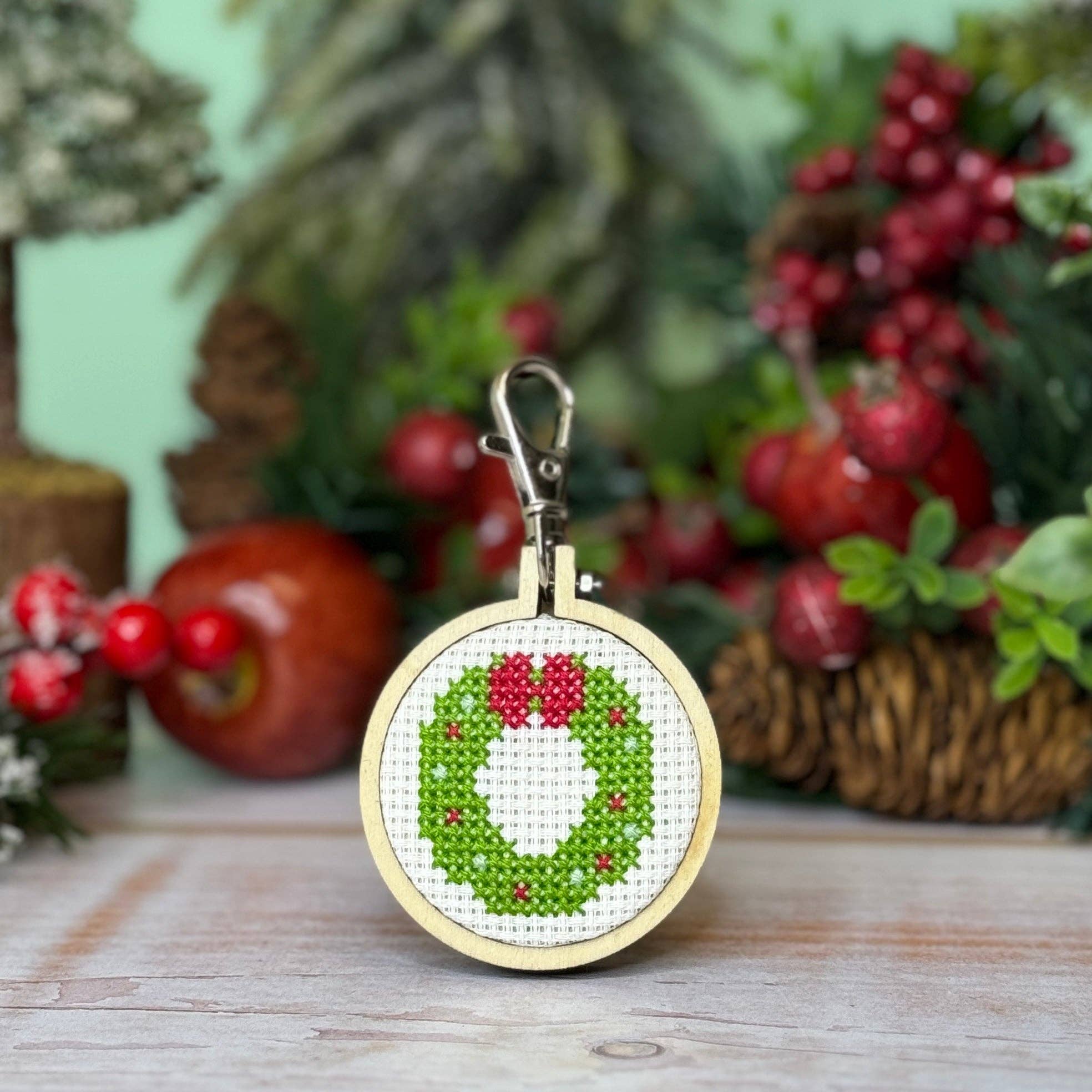 The Crafty Kit Company - Wreath Mini Matchbox Christmas Cross Stitch Kit