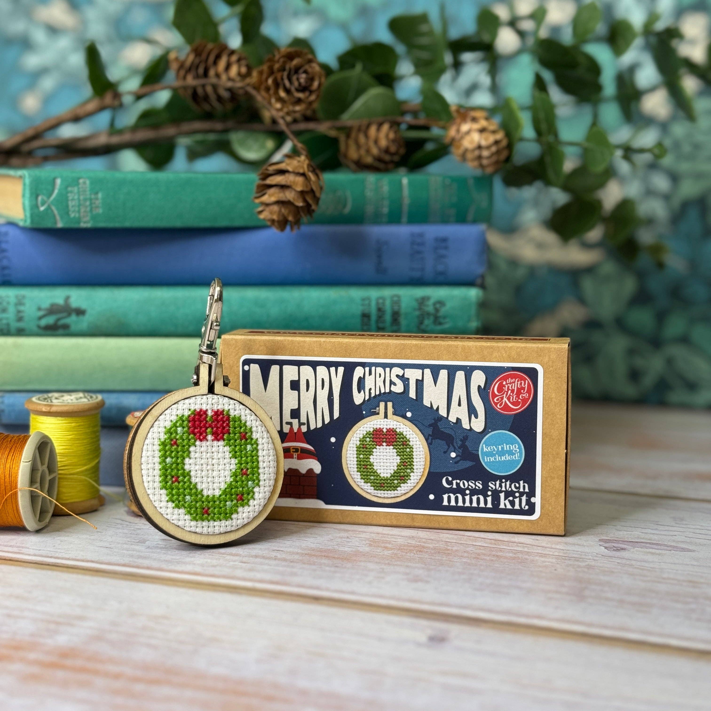 The Crafty Kit Company - Wreath Mini Matchbox Christmas Cross Stitch Kit