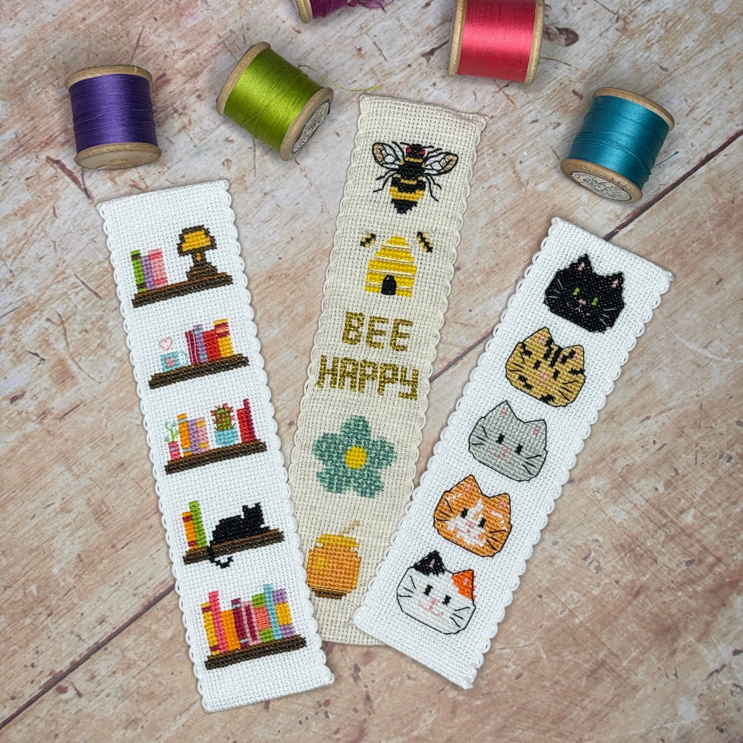 The Crafty Kit Company - Kitty Cats Cross Stitch Bookmark Kit