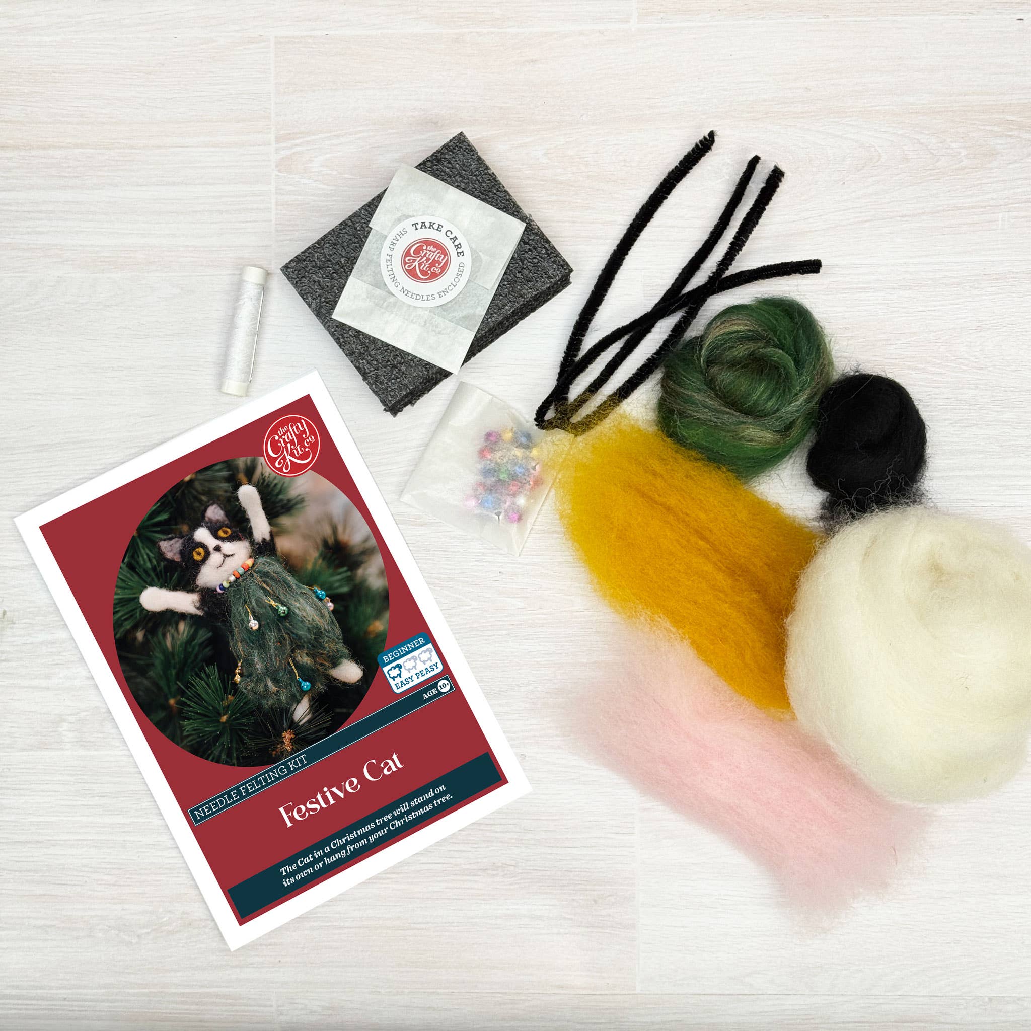 The Crafty Kit Company - Festive Cat Needle Felting Kit